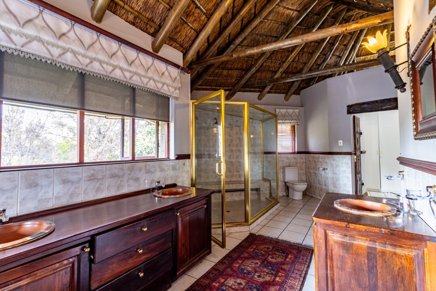 To Let 4 Bedroom Property for Rent in Silver Lakes Golf Estate Gauteng