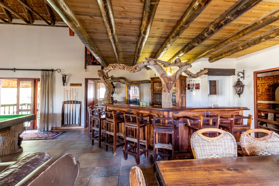 To Let 4 Bedroom Property for Rent in Silver Lakes Golf Estate Gauteng