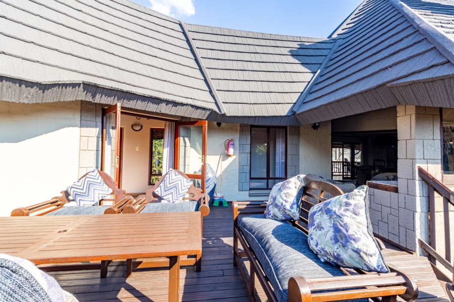 To Let 4 Bedroom Property for Rent in Silver Lakes Golf Estate Gauteng