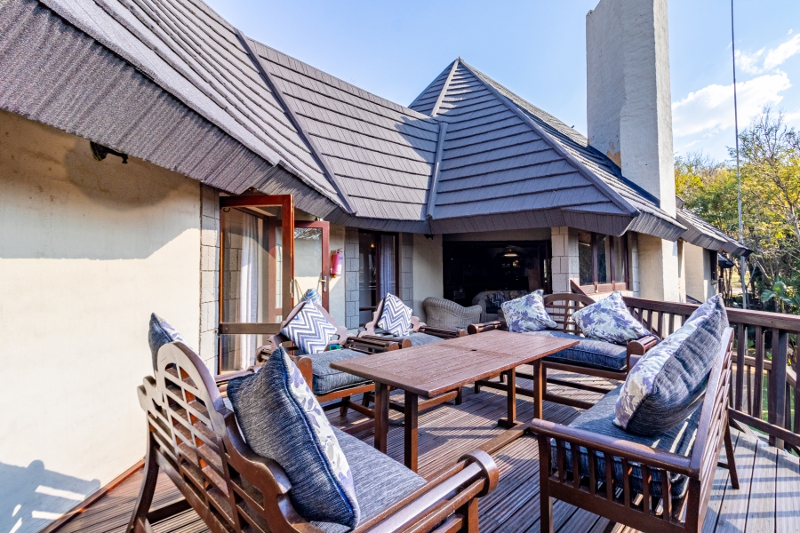 To Let 4 Bedroom Property for Rent in Silver Lakes Golf Estate Gauteng