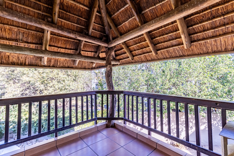 To Let 4 Bedroom Property for Rent in Silver Lakes Golf Estate Gauteng