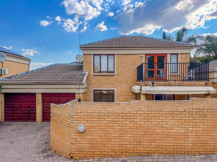 To Let 2 Bedroom Property for Rent in Witkoppen Gauteng