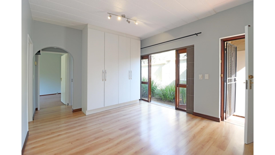 2 Bedroom Property for Sale in Paulshof Gauteng