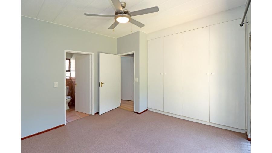 2 Bedroom Property for Sale in Paulshof Gauteng