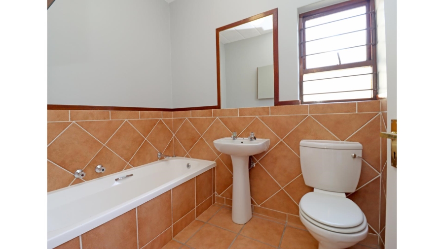 2 Bedroom Property for Sale in Paulshof Gauteng