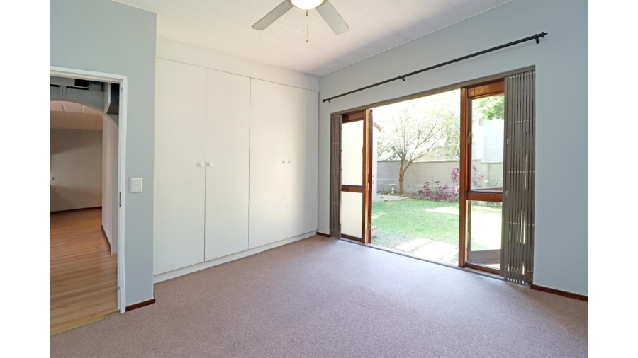 2 Bedroom Property for Sale in Paulshof Gauteng