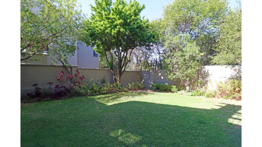 2 Bedroom Property for Sale in Paulshof Gauteng