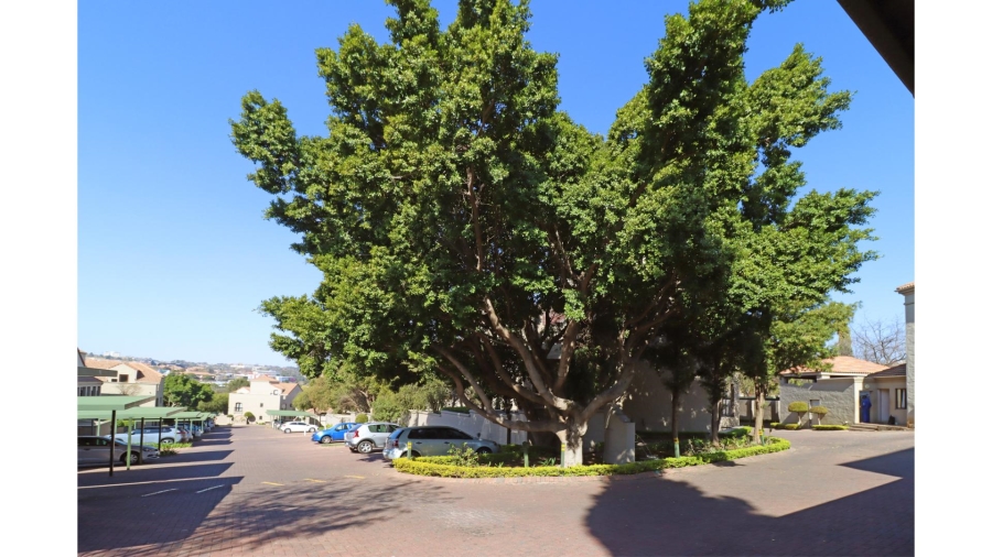 2 Bedroom Property for Sale in Paulshof Gauteng