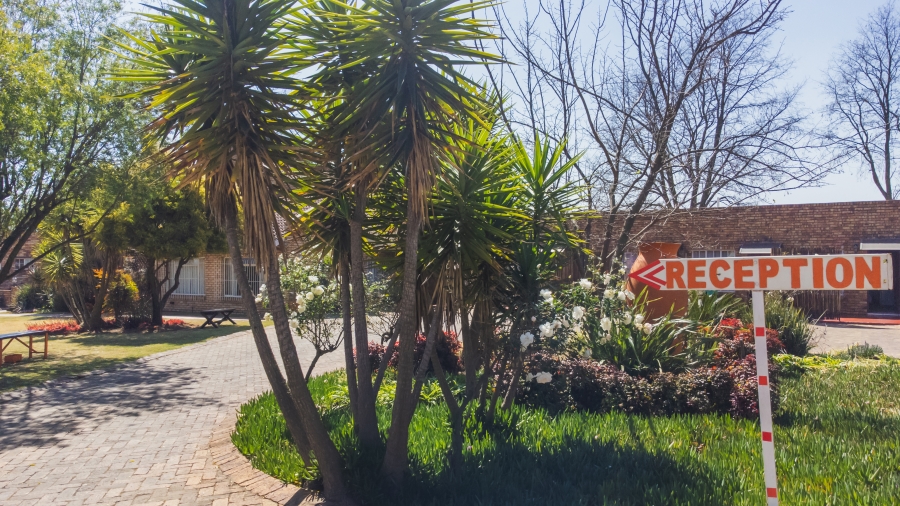 13 Bedroom Property for Sale in Jatniel Gauteng