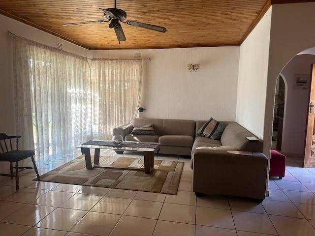 3 Bedroom Property for Sale in Brackenhurst Gauteng