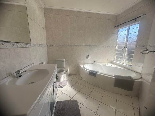 3 Bedroom Property for Sale in Brackenhurst Gauteng