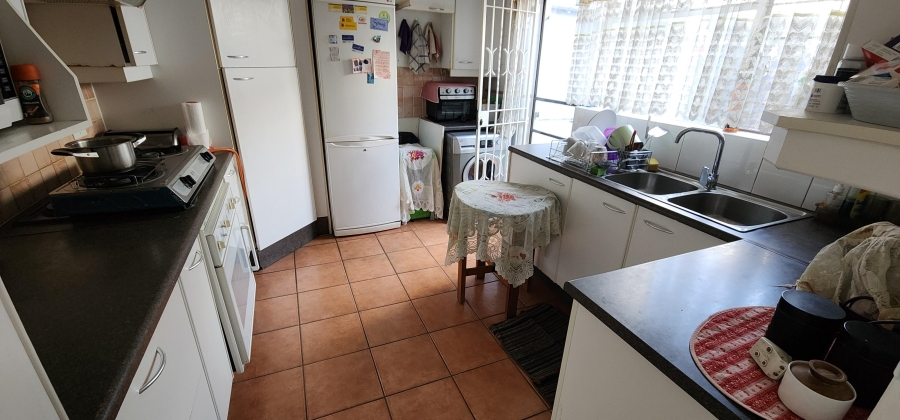 3 Bedroom Property for Sale in Mondeor Gauteng