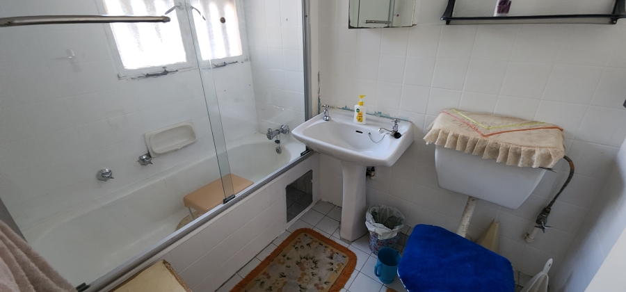3 Bedroom Property for Sale in Mondeor Gauteng