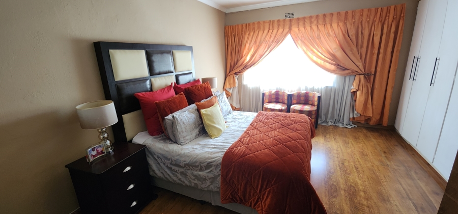 3 Bedroom Property for Sale in Verwoerdpark Gauteng