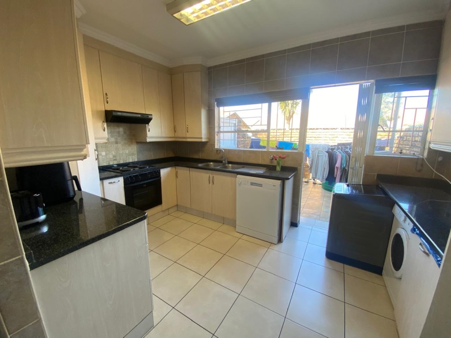 3 Bedroom Property for Sale in Northmead Gauteng