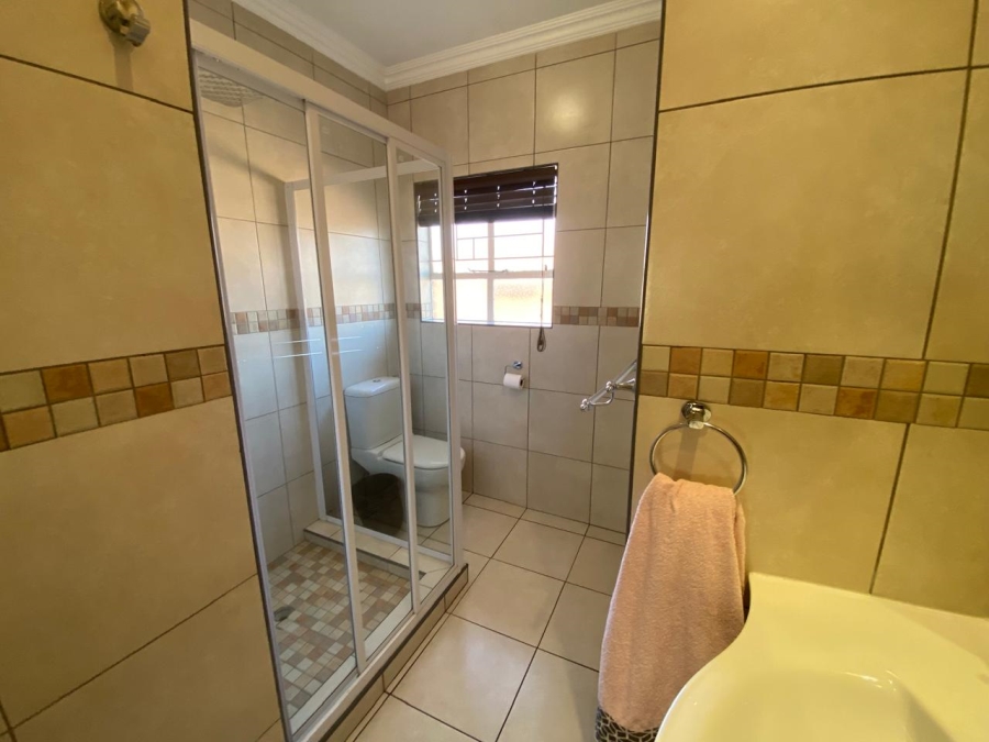 3 Bedroom Property for Sale in Northmead Gauteng