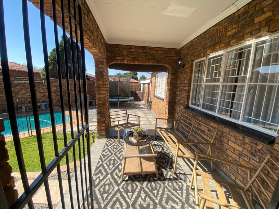 3 Bedroom Property for Sale in Northmead Gauteng