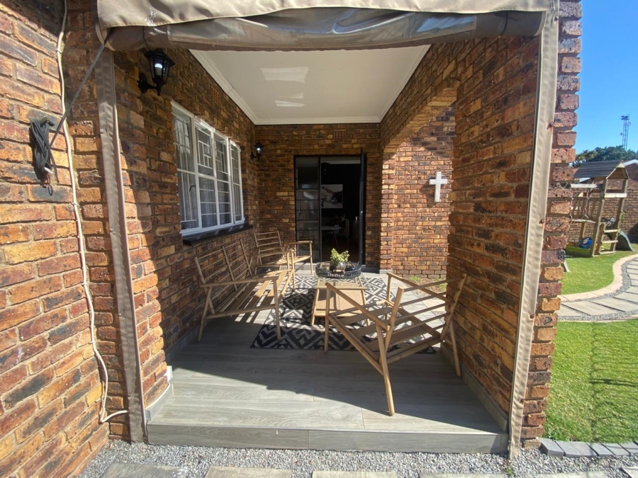3 Bedroom Property for Sale in Northmead Gauteng
