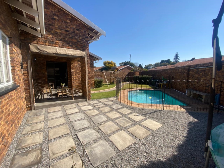 3 Bedroom Property for Sale in Northmead Gauteng