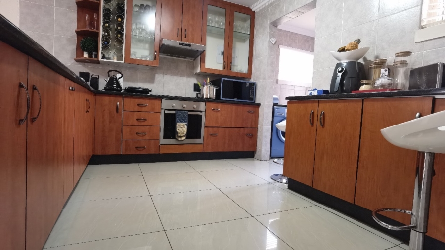 To Let 3 Bedroom Property for Rent in North Riding Gauteng