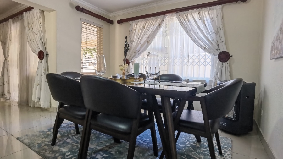 To Let 3 Bedroom Property for Rent in North Riding Gauteng