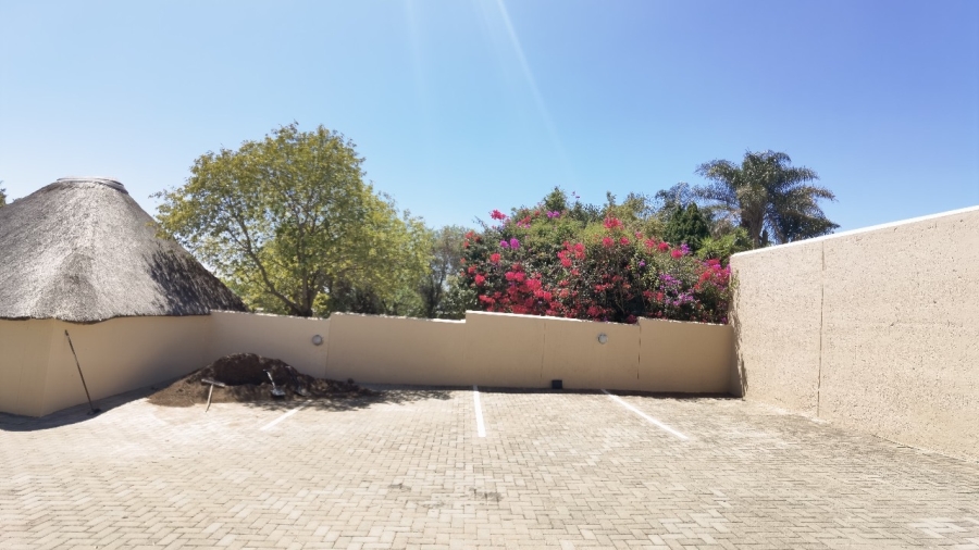 To Let 3 Bedroom Property for Rent in North Riding Gauteng