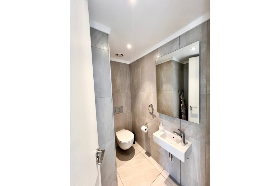 4 Bedroom Property for Sale in Morningside Gauteng