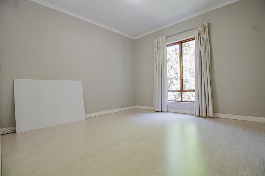 To Let 2 Bedroom Property for Rent in Morningside Gauteng