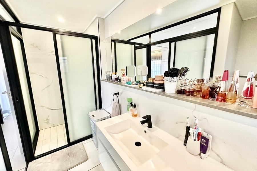 3 Bedroom Property for Sale in The Polofields Gauteng