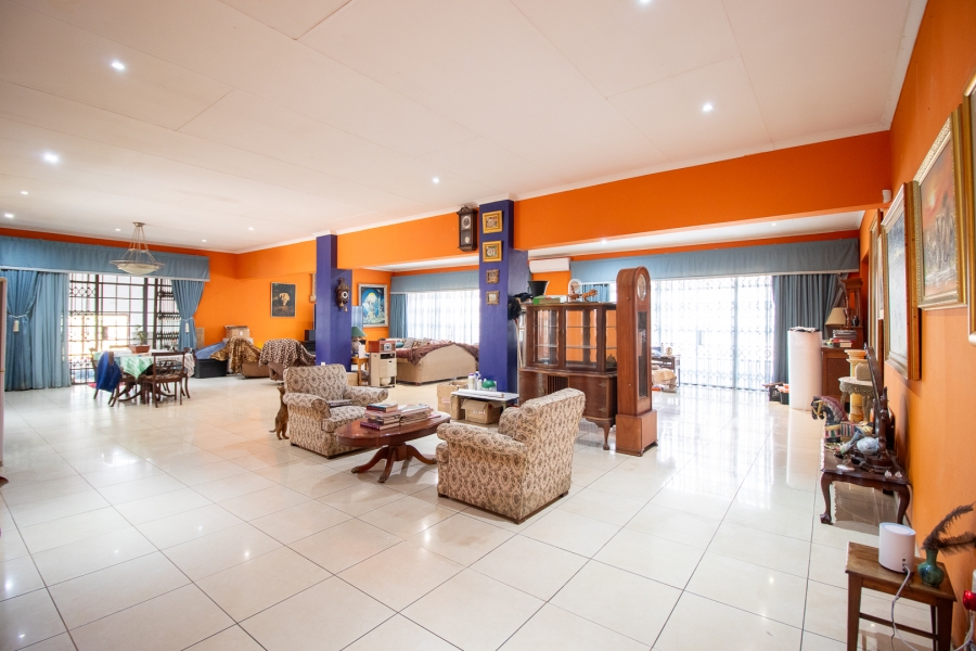 4 Bedroom Property for Sale in Hartzenbergfontein Gauteng