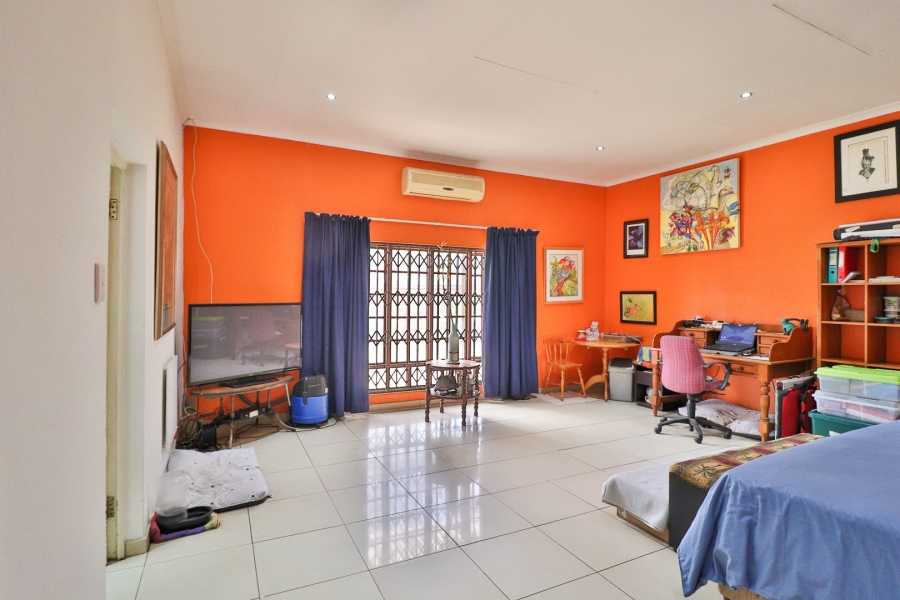 4 Bedroom Property for Sale in Hartzenbergfontein Gauteng