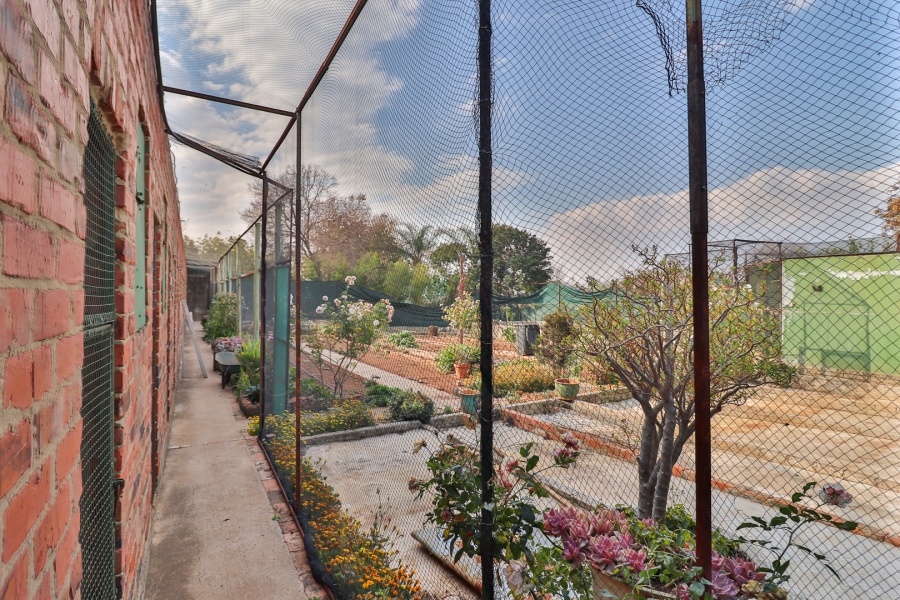4 Bedroom Property for Sale in Hartzenbergfontein Gauteng