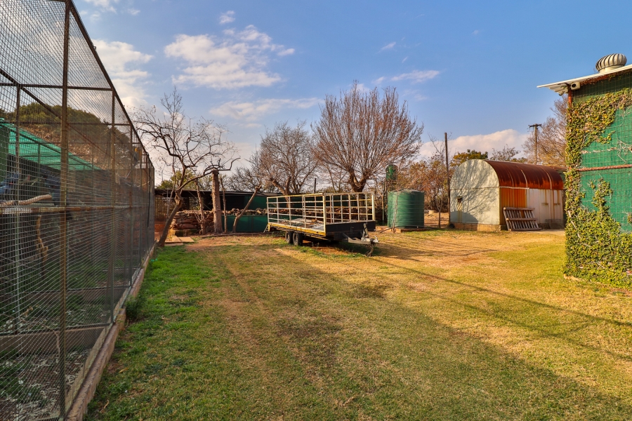 4 Bedroom Property for Sale in Hartzenbergfontein Gauteng