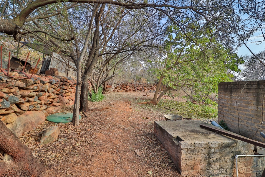 4 Bedroom Property for Sale in Hartzenbergfontein Gauteng