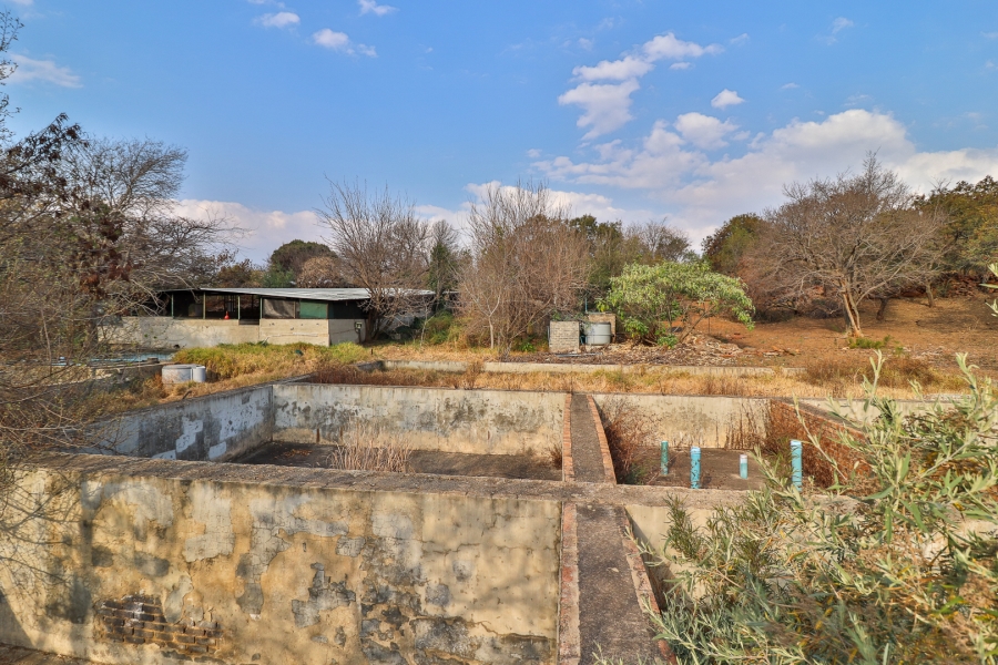 4 Bedroom Property for Sale in Hartzenbergfontein Gauteng