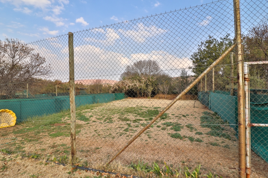 4 Bedroom Property for Sale in Hartzenbergfontein Gauteng