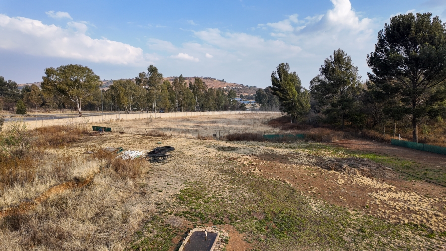 4 Bedroom Property for Sale in Hartzenbergfontein Gauteng