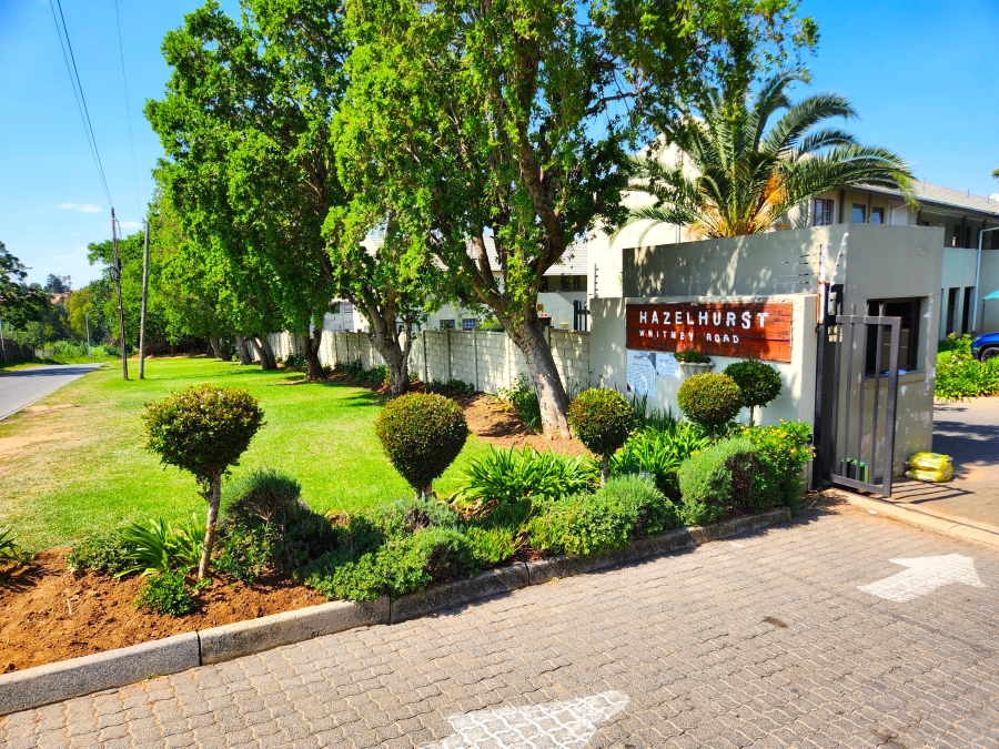 2 Bedroom Property for Sale in Whitney Gardens Gauteng