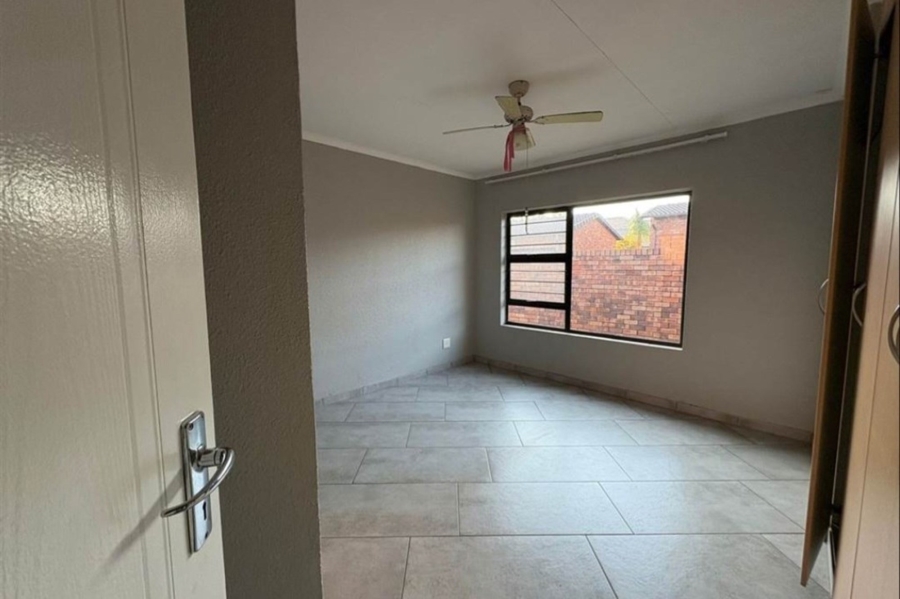 3 Bedroom Property for Sale in Theresa Park Gauteng