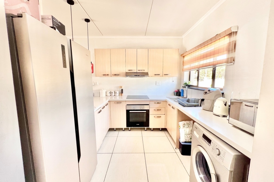 2 Bedroom Property for Sale in Carlswald Gauteng