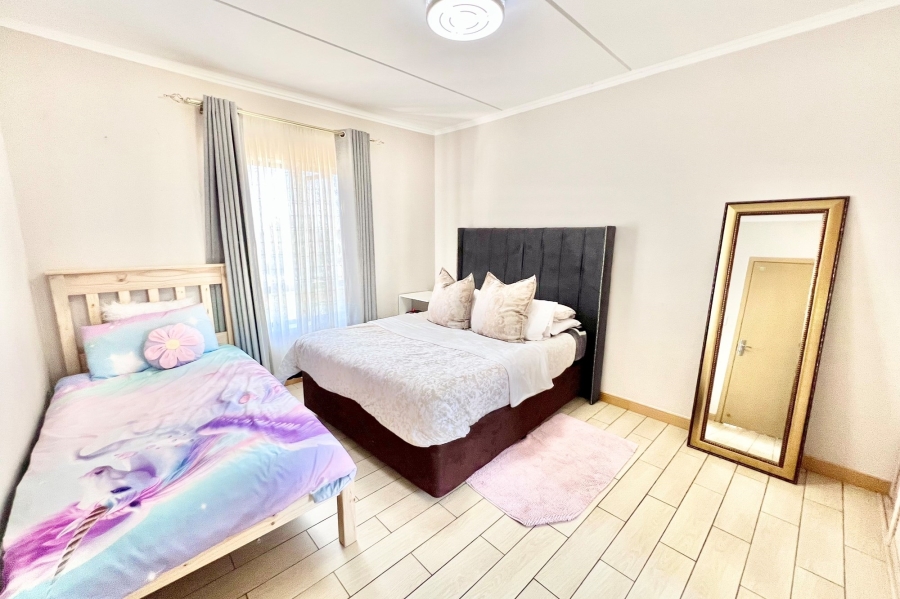2 Bedroom Property for Sale in Carlswald Gauteng