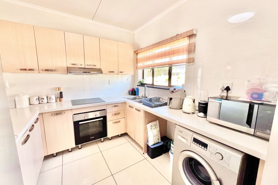 2 Bedroom Property for Sale in Carlswald Gauteng