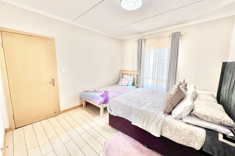 2 Bedroom Property for Sale in Carlswald Gauteng