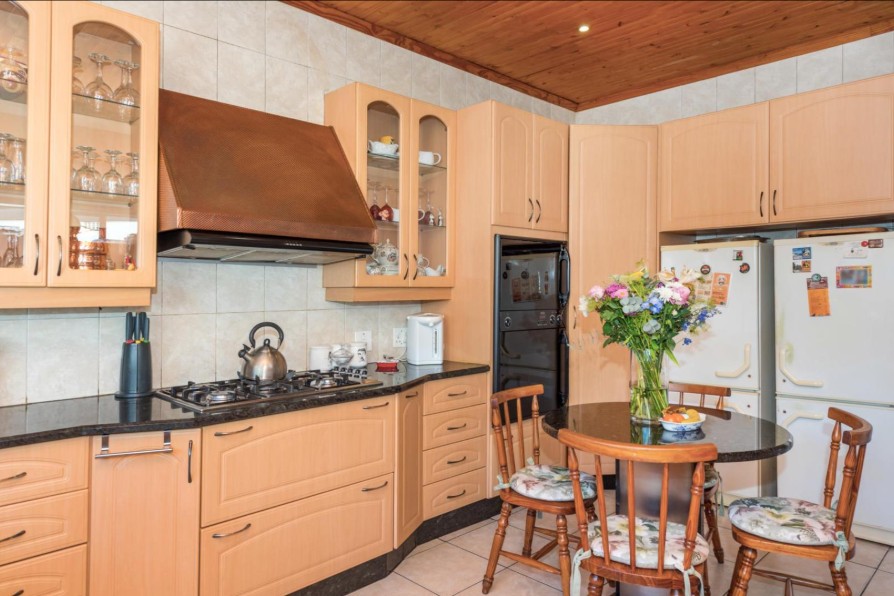 4 Bedroom Property for Sale in Kensington Gauteng