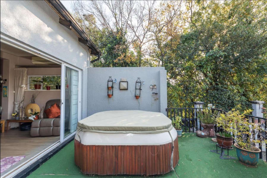 4 Bedroom Property for Sale in Kensington Gauteng