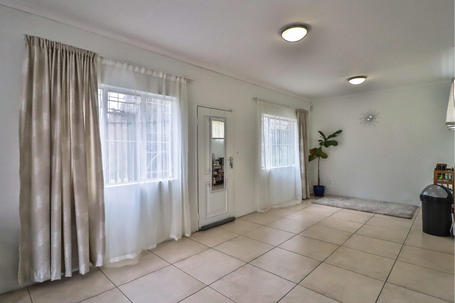 4 Bedroom Property for Sale in The Gardens Gauteng