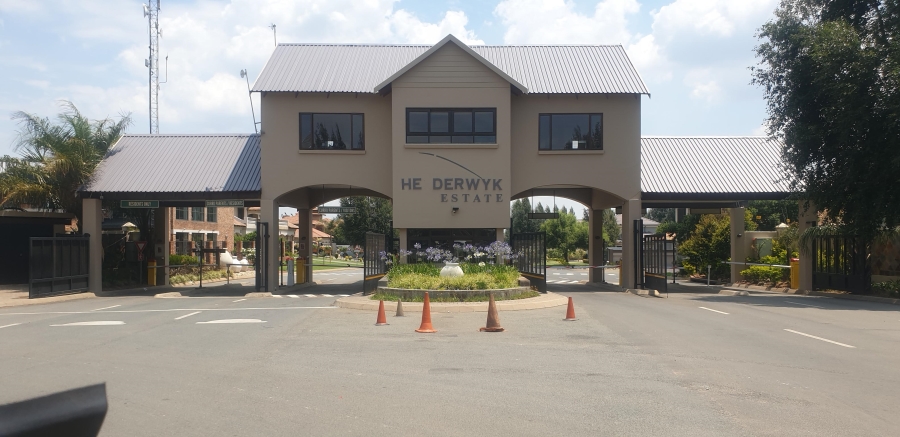 2 Bedroom Property for Sale in Helderwyk Gauteng