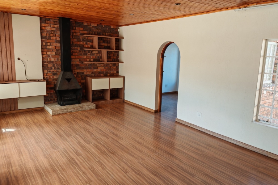To Let 3 Bedroom Property for Rent in Olivedale Gauteng