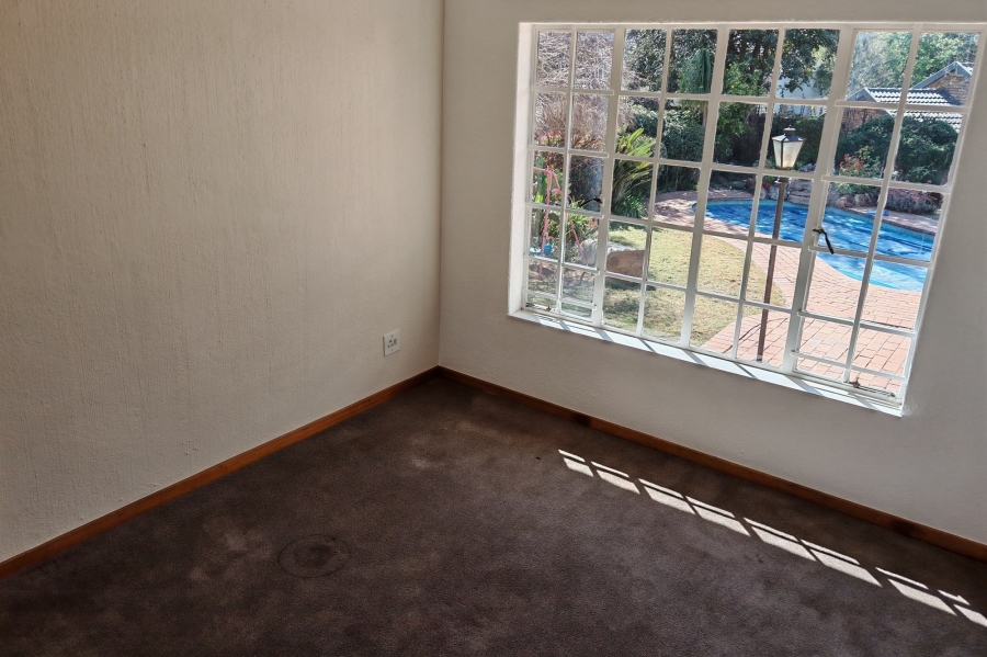 To Let 3 Bedroom Property for Rent in Olivedale Gauteng