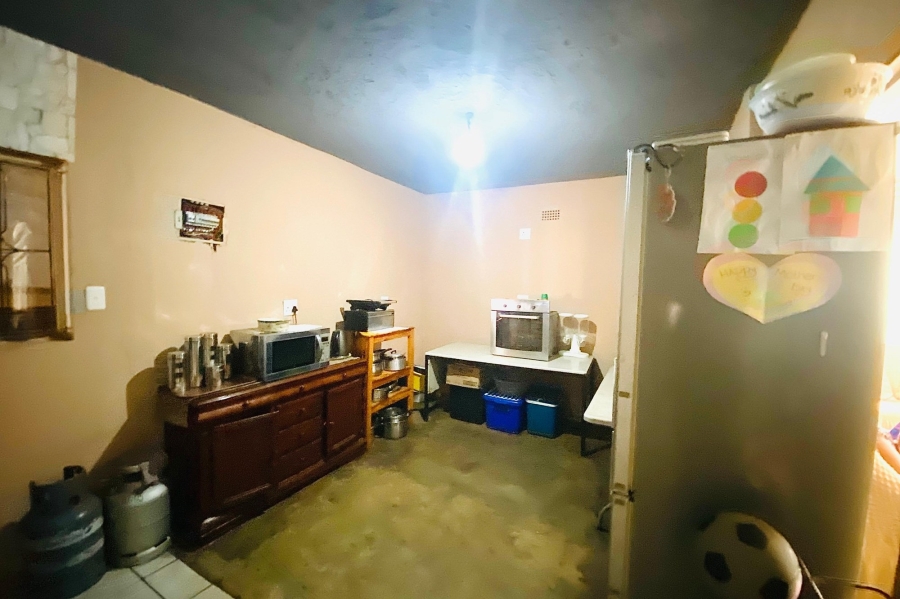 7 Bedroom Property for Sale in Maokeng Gauteng
